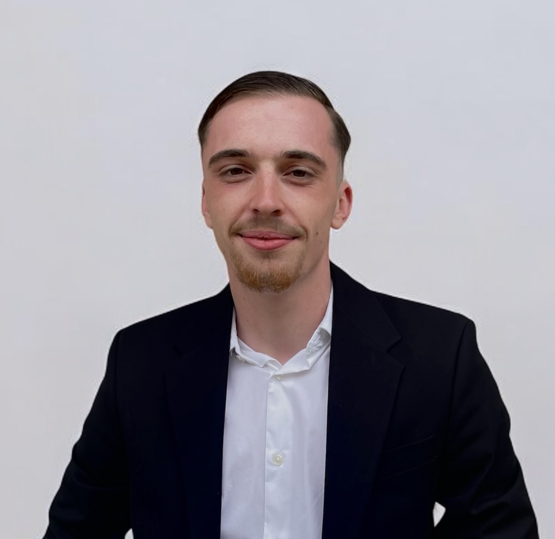 photo me représentant dans l'agence de communication à Saint-Étienne